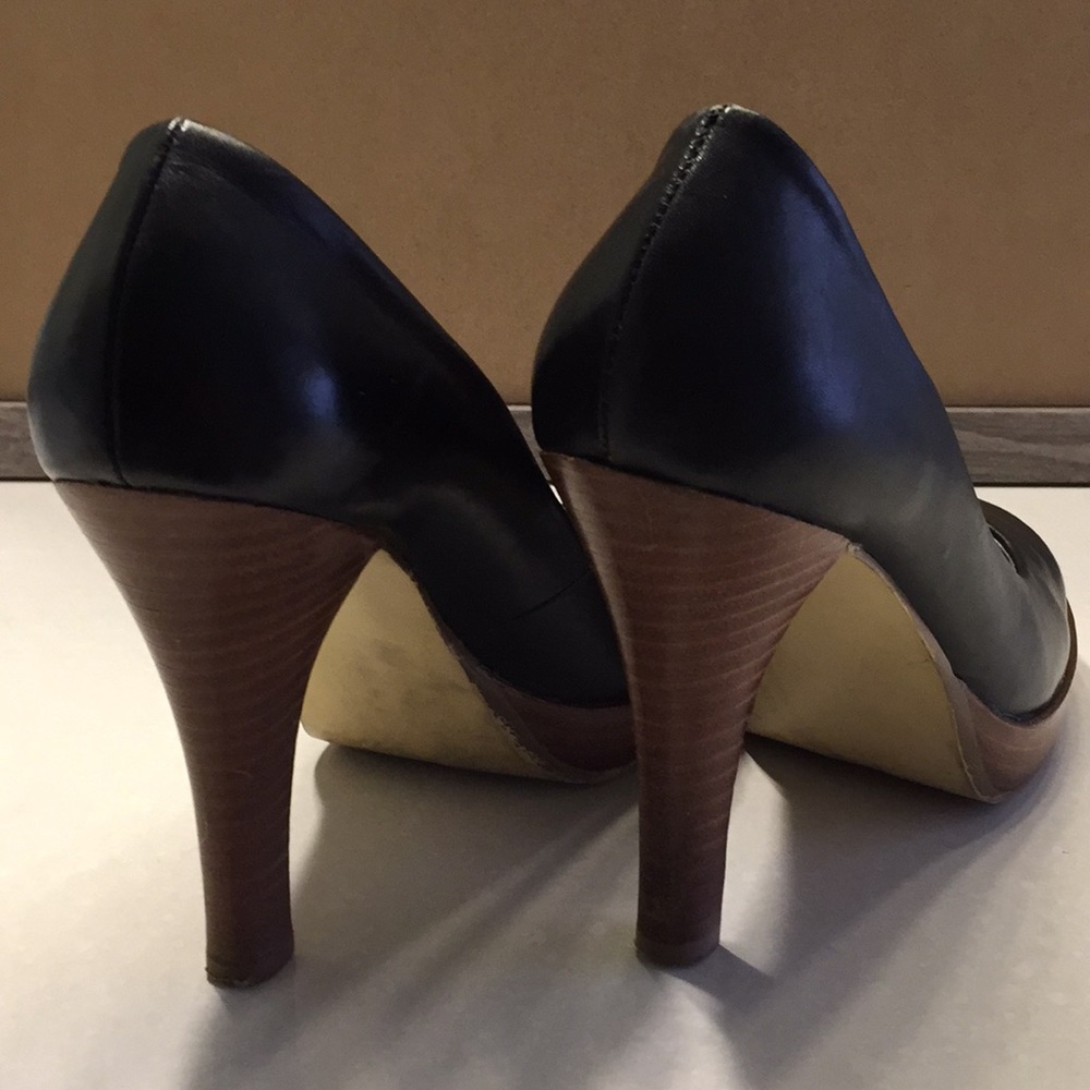 4” heels - Picture 3 of 4